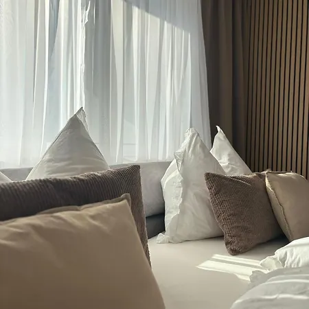 Goldeck View Apartment
