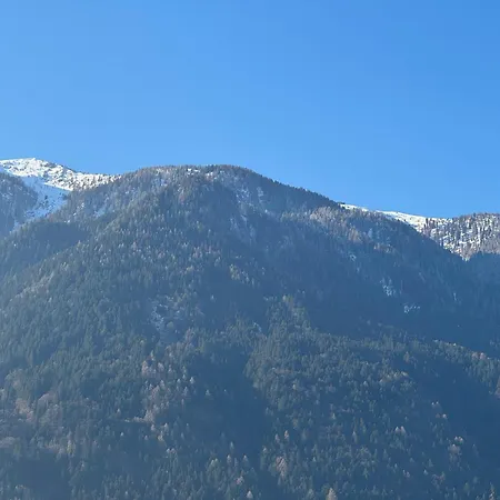 Apartment Goldeck View *