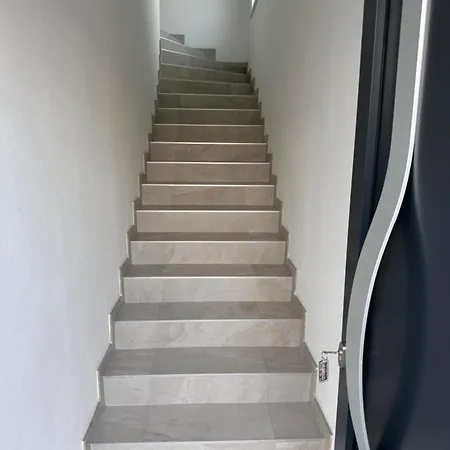 Goldeck View Apartment