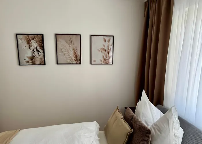 Goldeck View Apartament *